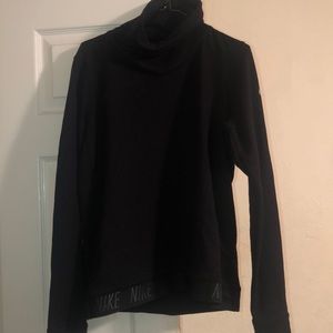Nike Cowlneck Pullover